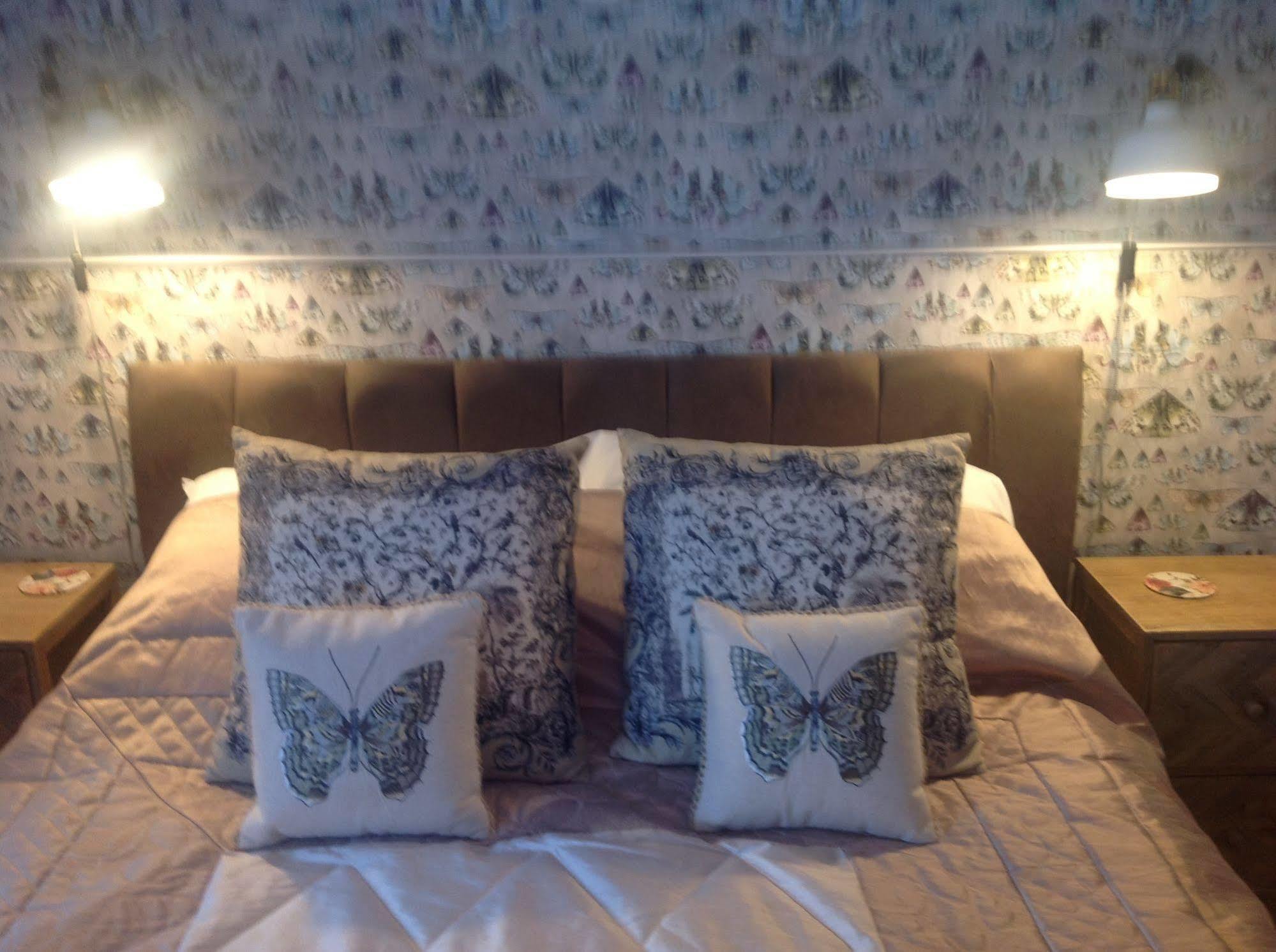 The Cherry Tree Guest House อีสต์บอร์น ภายนอก รูปภาพ