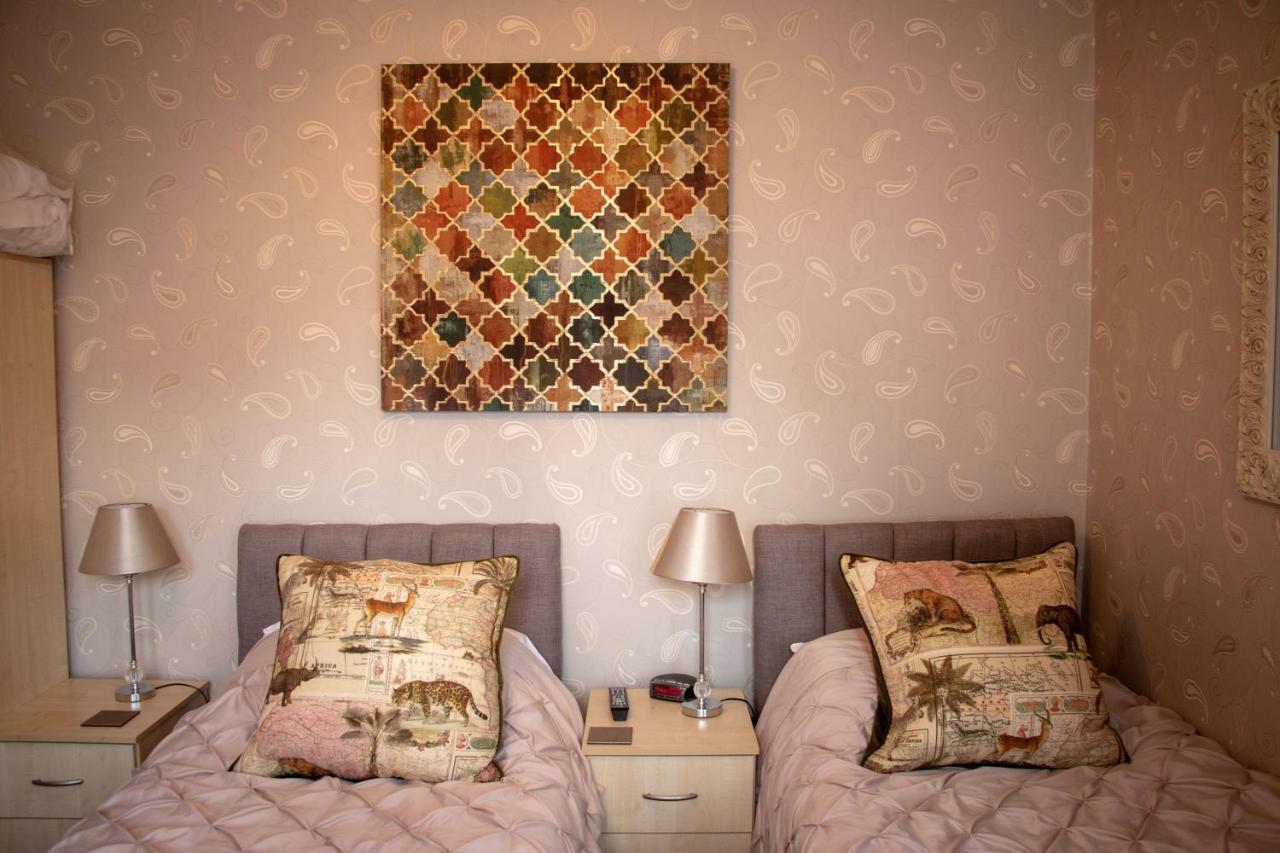 The Cherry Tree Guest House อีสต์บอร์น ภายนอก รูปภาพ